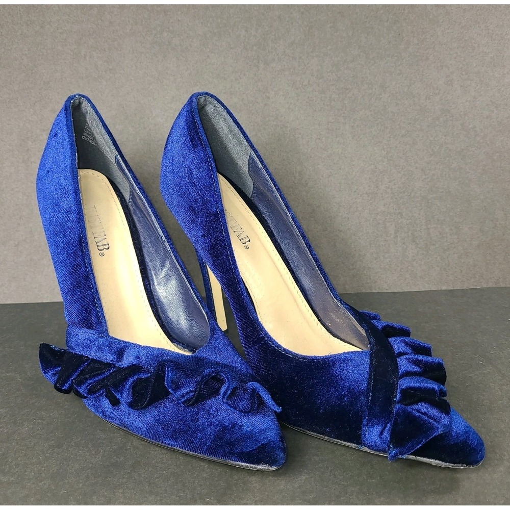 JustFab Tori Heels Women's 6.5 Blue Velvet Ruffle Pointed Toe Pumps EUC